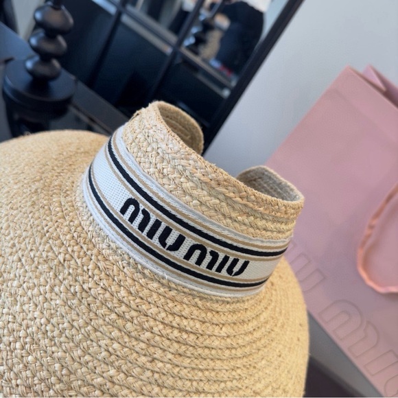 👒 Miu Miu Woven Raffia Empty Top Sun Visor Hat - Picture 3 of 5